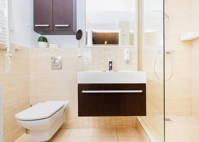 350m To The Piastowska By Renters Prestige *