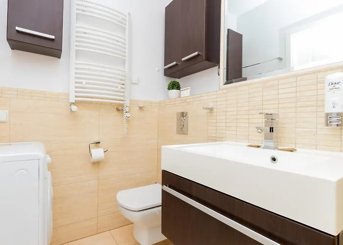 350m To The Piastowska By Renters Prestige Apartamento