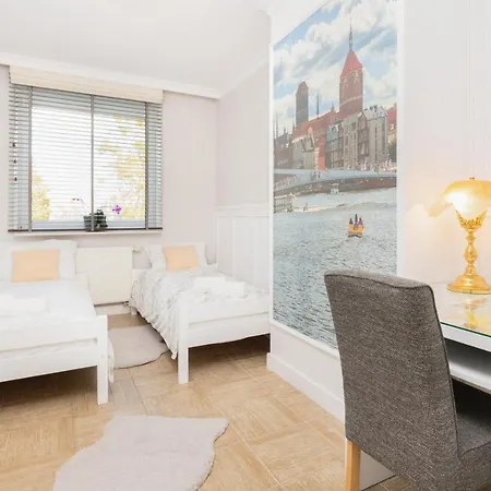Apartment 350m To The Piastowska By Renters Prestige